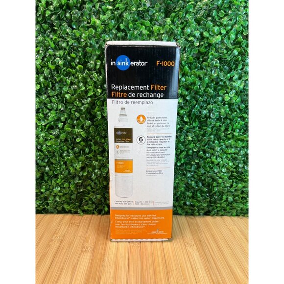 NIB InSinkErator F-1000 Standard  Under-Sink Water Filter Replacement New - Picture 1 of 8